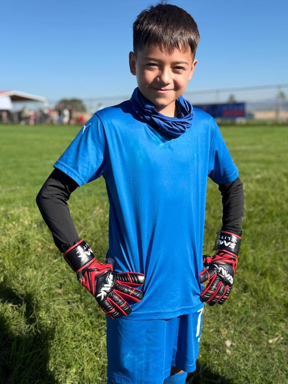 Guantes de portero SAAK Elite – Máximo agarre profesional - Rojo - Image 2