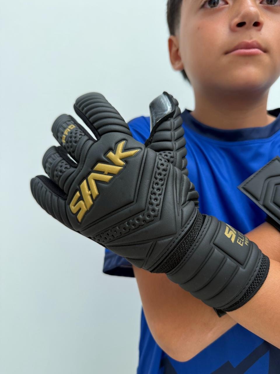 Guantes de portero SAAK Elite PRO Performance – Máximo agarre profesional - Image 2